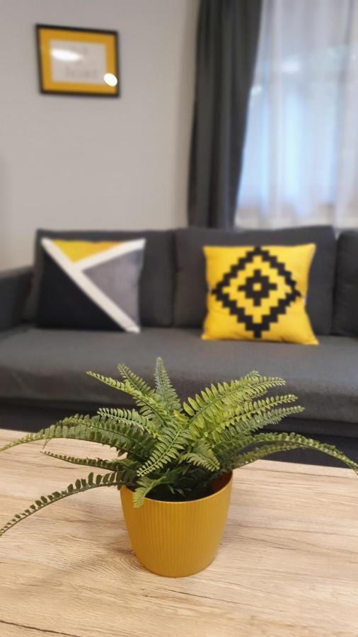 Danubia Apartman Esztergom Esterno foto