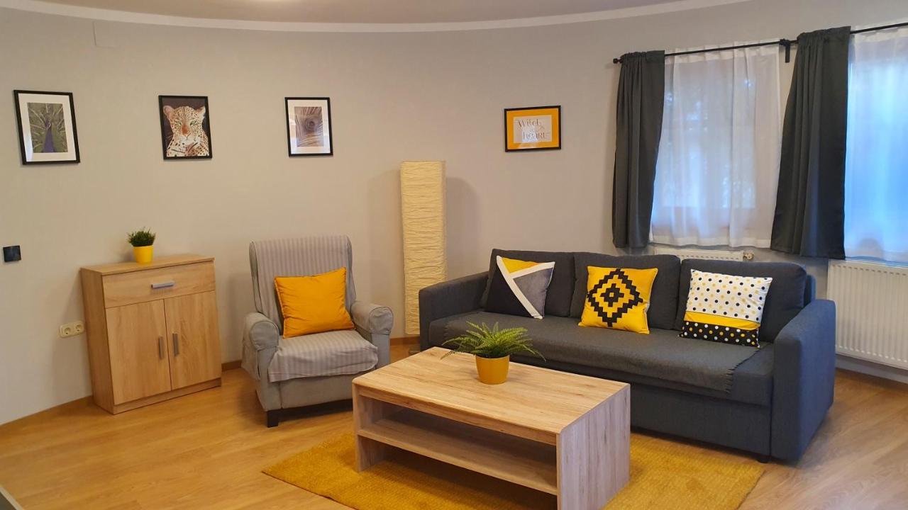 Danubia Apartman Esztergom Esterno foto