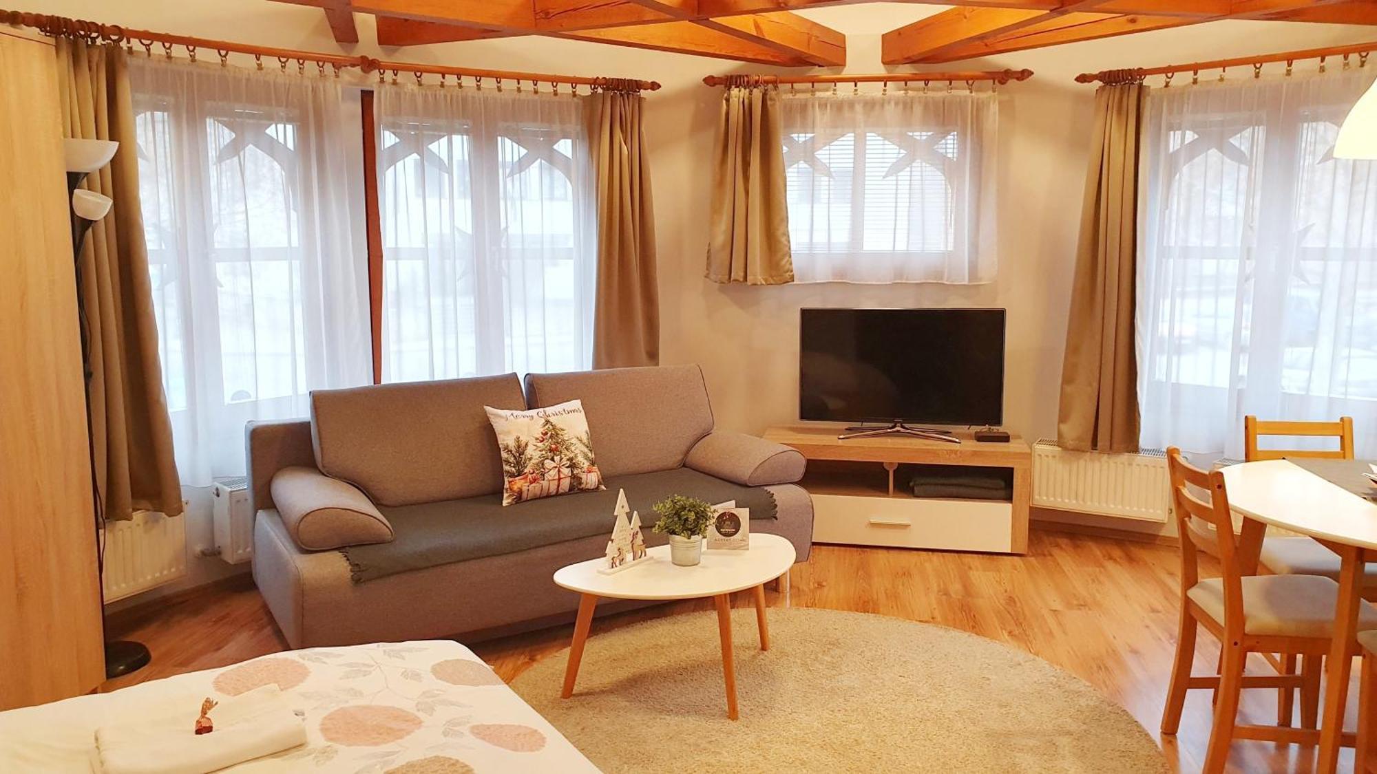 Danubia Apartman Esztergom Esterno foto